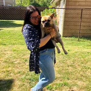 Meet your Posher, Lydia